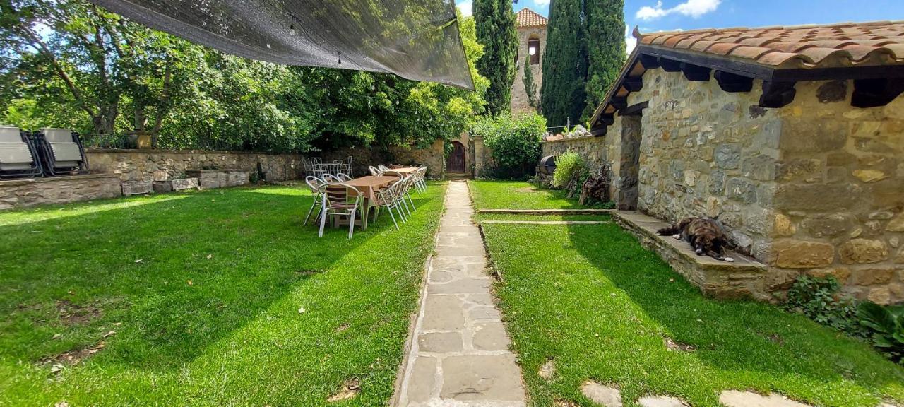 Castell De Llaes Villa Eksteriør bilde