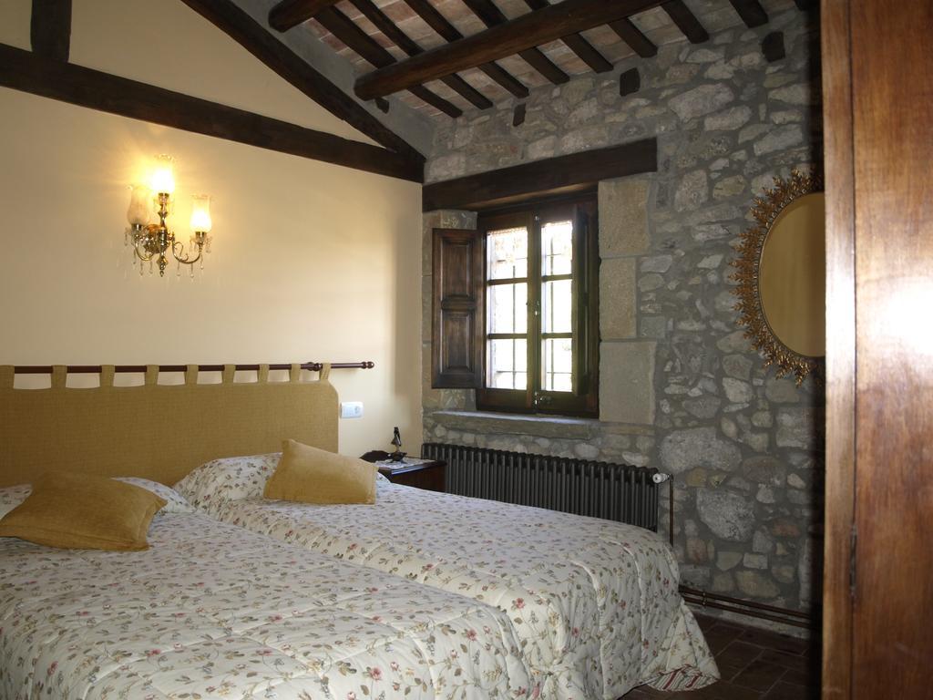 Castell De Llaes Villa Eksteriør bilde